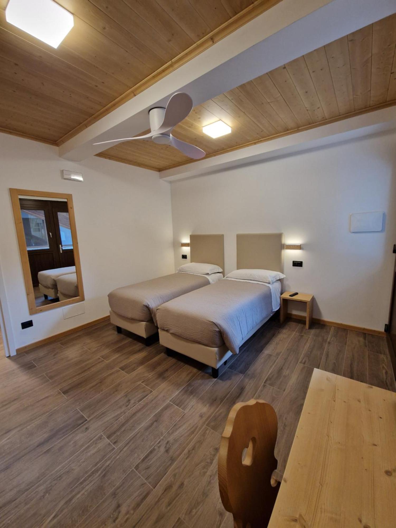 Hotel Raibl E Appartamenti Tarvisio Ngoại thất bức ảnh