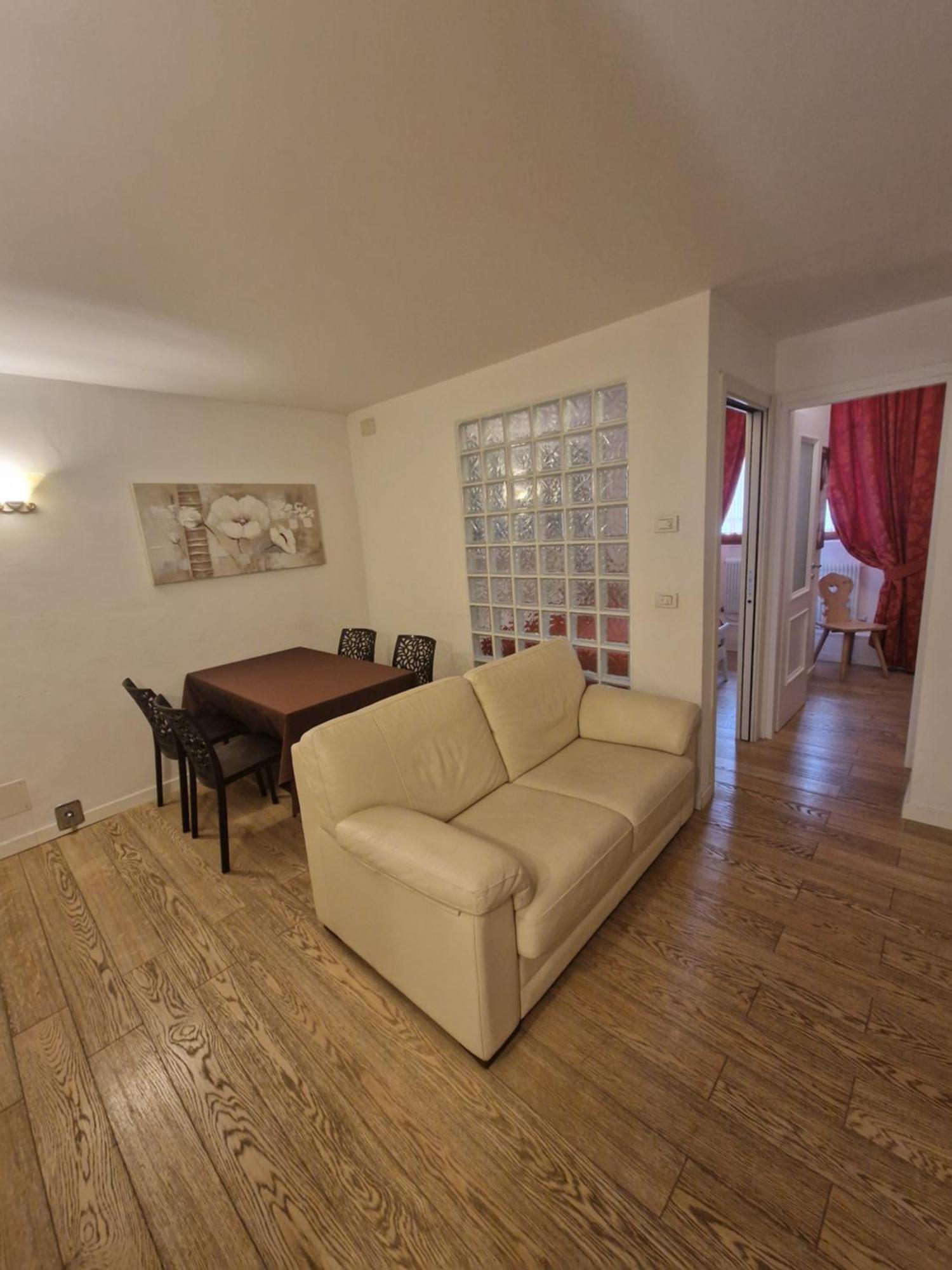 Hotel Raibl E Appartamenti Tarvisio Ngoại thất bức ảnh
