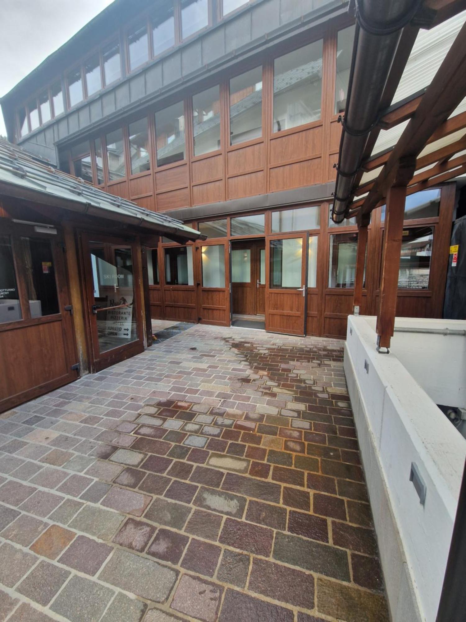 Hotel Raibl E Appartamenti Tarvisio Ngoại thất bức ảnh